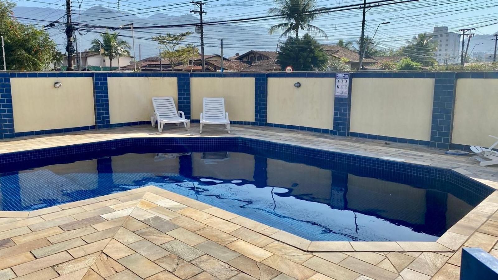 Lindo Apto Praia Martin De Sa Em Condominio Com Piscina, Estacionamento, Wi-Fi 150Mbps,Perto Do Mar!!! Caraguatatuba Bagian luar foto