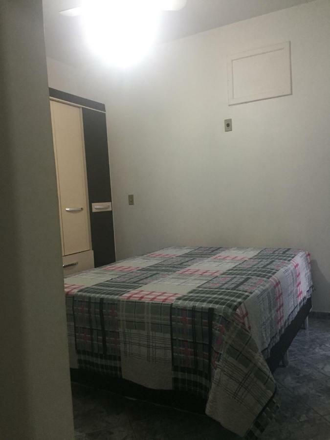 Lindo Apto Praia Martin De Sa Em Condominio Com Piscina, Estacionamento, Wi-Fi 150Mbps,Perto Do Mar!!! Caraguatatuba Bagian luar foto