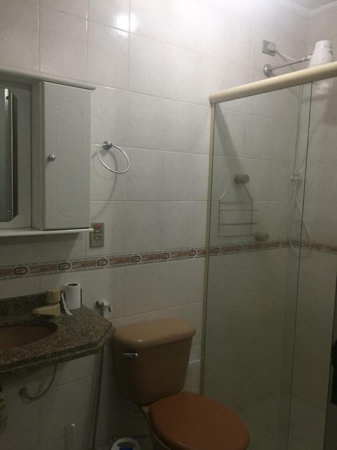 Lindo Apto Praia Martin De Sa Em Condominio Com Piscina, Estacionamento, Wi-Fi 150Mbps,Perto Do Mar!!! Caraguatatuba Bagian luar foto