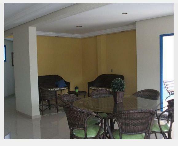 Lindo Apto Praia Martin De Sa Em Condominio Com Piscina, Estacionamento, Wi-Fi 150Mbps,Perto Do Mar!!! Caraguatatuba Bagian luar foto