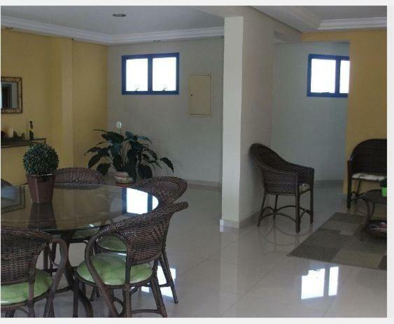 Lindo Apto Praia Martin De Sa Em Condominio Com Piscina, Estacionamento, Wi-Fi 150Mbps,Perto Do Mar!!! Caraguatatuba Bagian luar foto